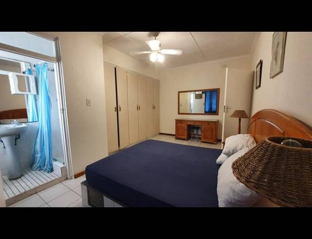2 BEDROOM APARTMENT FOR SALE IN MANABA BEACH